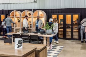 NIWA-2024-Amish-Furniture-Expo-Hoosier-Crafts-Booth