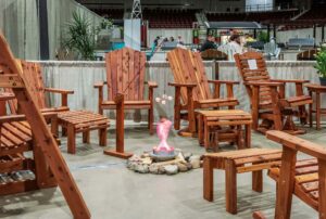 NIWA-2024-Amish-Furniture-Expo-MM-Enterprises-Booth