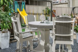 NIWA-2024-Amish-Furniture-Expo-Westwind-Custom-Plastics-Booth